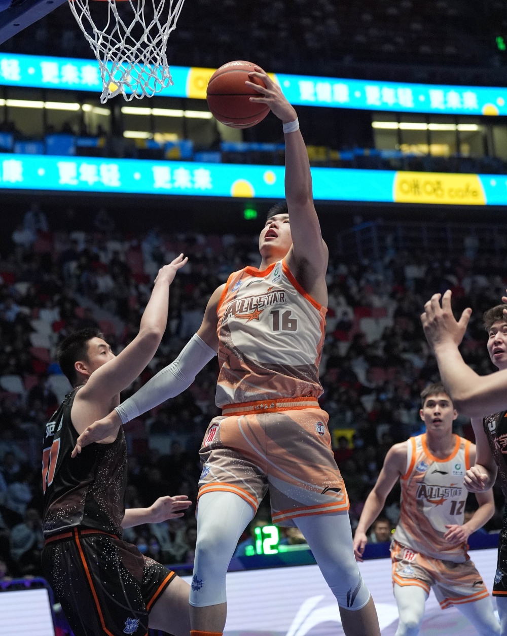 爱游戏-清晨深圳男篮强势反弹——全明星赛节点到来，目标明确，球探报告显示潜力的简单介绍-爱游戏